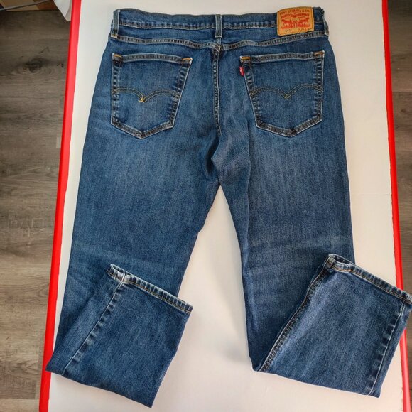 Levis 541 jeans Athletic tapered for muscular body denim blue men's size 36X32 - Picture 3 of 14